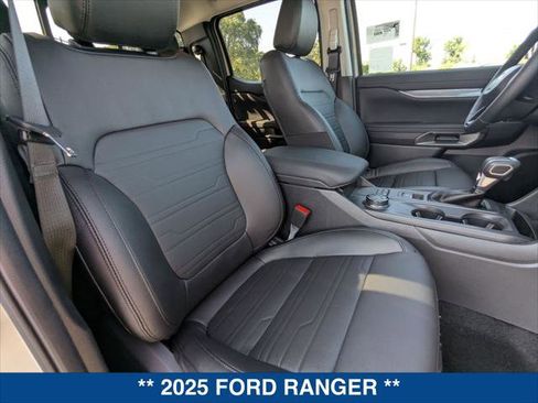 New 2025 Ford Ranger Lariat w/ Black Appearance Package image 21