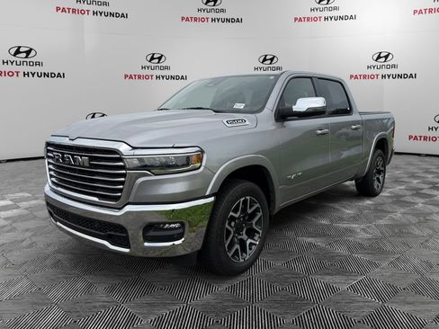 Used 2026 RAM 1500 Laramie AWD/4WD image 7
