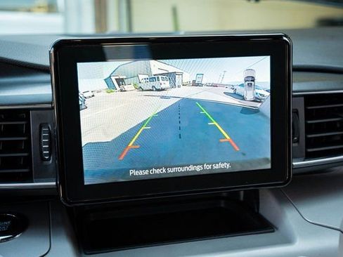 Used 2024 Ford Explorer XLT w/ Equipment Group 202A image 22