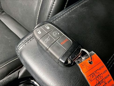 Used 2023 Jeep Compass High Altitude w/ Driver Assist Group I AWD/4WD image 12