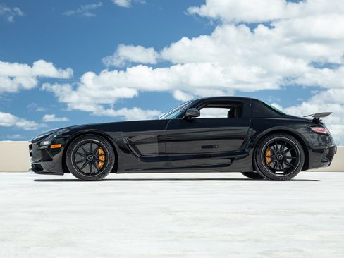 Used 2014 Mercedes-Benz SLS AMG Black Series image 8
