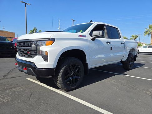New 2026 Chevrolet Silverado 1500 Custom Trail Boss AWD/4WD image 2