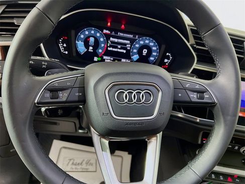 Used 2023 Audi Q3 2.0T Premium w/ Convenience Package image 12