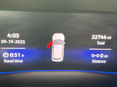 Used 2022 Volkswagen Taos SE image 12