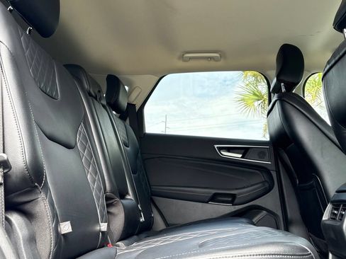 Used 2024 Ford Edge Titanium AWD/4WD image 17
