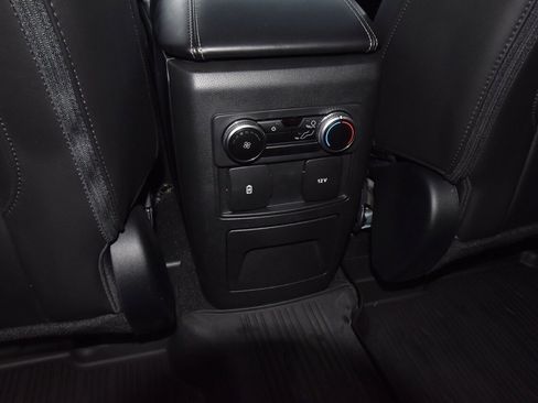 Certified 2023 Ford Explorer XLT w/ Equipment Group 202A image 19