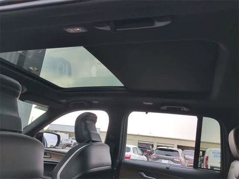 New 2025 Jeep Grand Cherokee Summit w/ Obsidian Package image 20