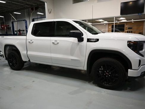 New 2026 GMC Sierra 1500 Elevation image 4