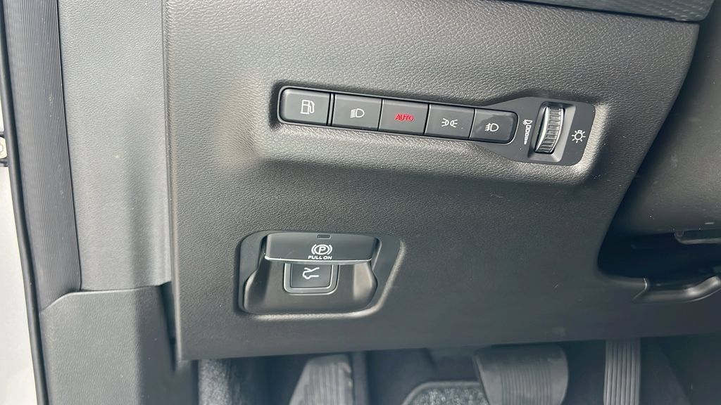 New 2026 Jeep Cherokee Overland AWD/4WD image 11
