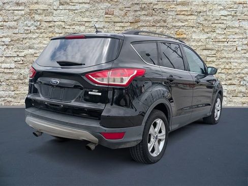 Used 2016 Ford Escape SE w/ SE Leather Comfort Package FWD image 6