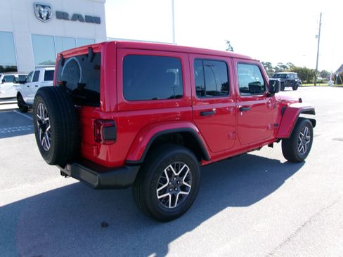 New 2025 Jeep Wrangler Unlimited Sahara image 4
