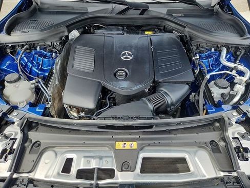 Used 2023 Mercedes-Benz GLC 300 4MATIC image 29