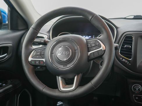 Used 2019 Jeep Compass Latitude w/ Cold Weather Group image 15