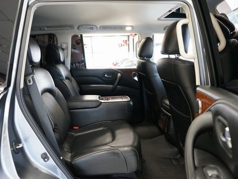 Used 2019 INFINITI QX80 Luxe w/ 22" Wheel Package image 14