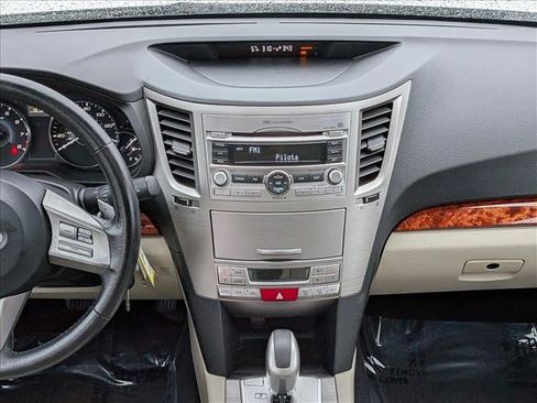 Used 2011 Subaru Outback 2.5i Limited w/ PWR Moonroof Pkg image 12