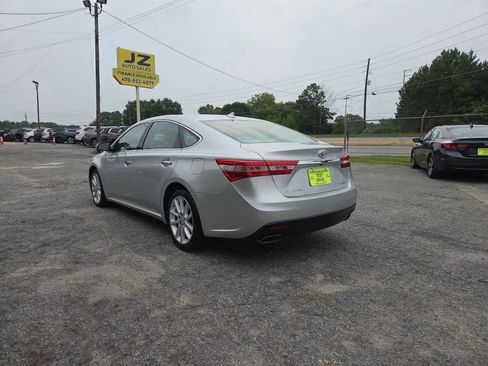 Used 2013 Toyota Avalon Limited FWD image 7