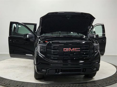 New 2026 GMC Sierra 1500 Elevation w/ Elevation Premium Package image 10