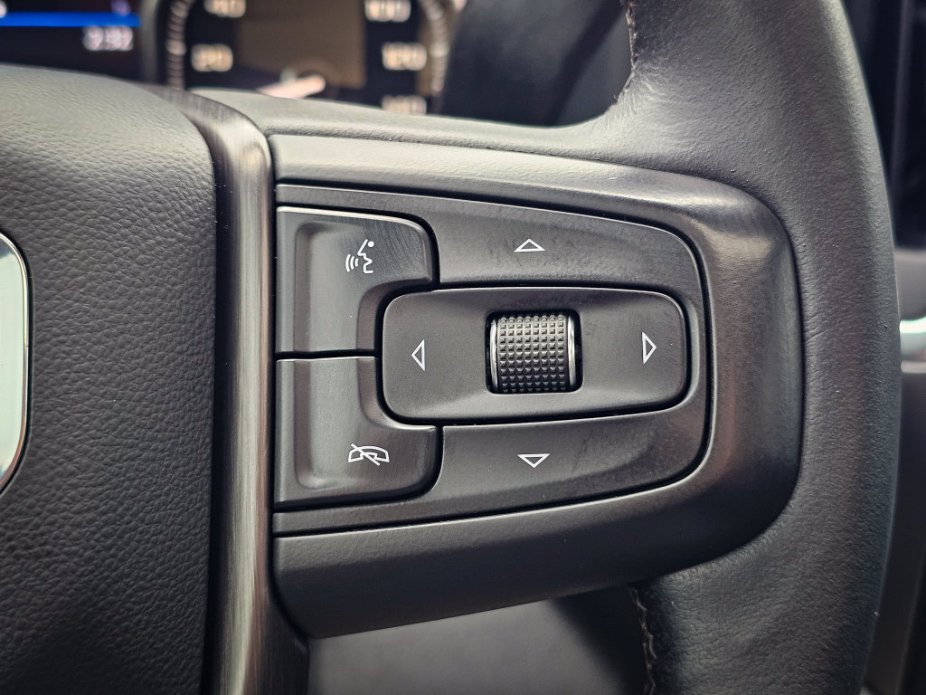 Used 2020 GMC Sierra 3500 AT4 w/ AT4 Premium Package AWD/4WD image 29