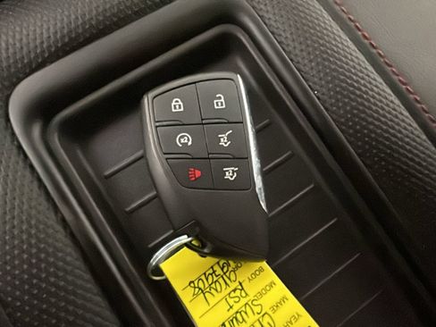 Used 2021 Chevrolet Suburban RST w/ Luxury Package AWD/4WD image 25