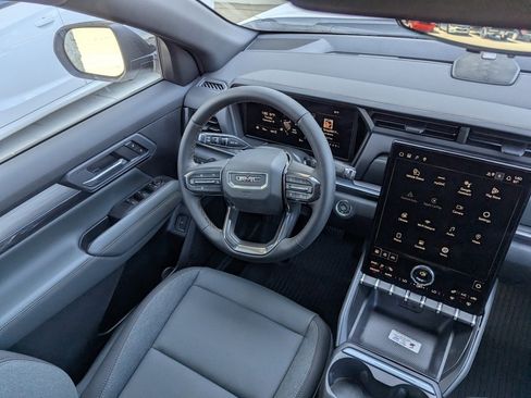 New 2026 GMC Terrain AT4 w/ Technology Package II image 17