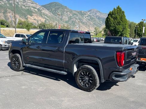 Used 2020 GMC Sierra 1500 AT4 w/ AT4 Premium Package AWD/4WD image 12