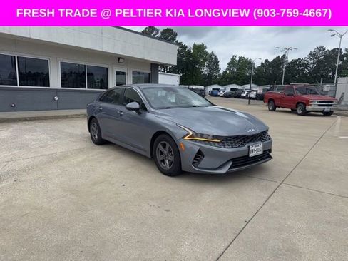 Used 2023 Kia K5 LXS FWD image 3