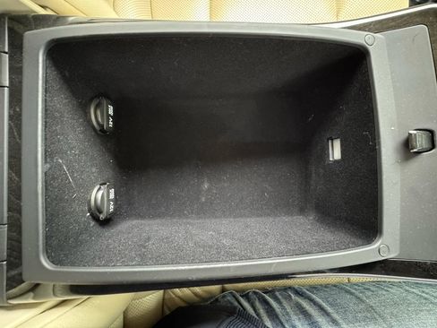 Used 2016 Hyundai Equus Signature image 55