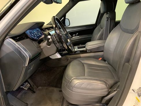 Used 2023 Land Rover Range Rover Long Wheelbase SE AWD/4WD image 22