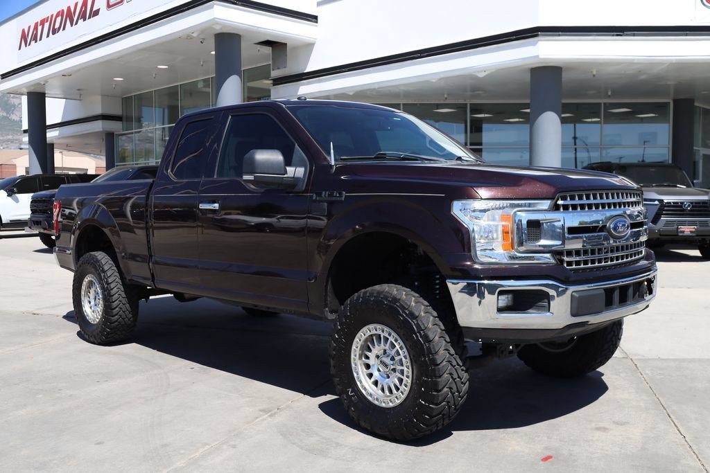 Used 2018 Ford F150 XLT w/ Equipment Group 302A Luxury RWD image 8