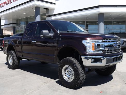 Used 2018 Ford F150 XLT w/ Equipment Group 302A Luxury RWD image 8