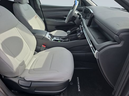Used 2026 Hyundai Santa Cruz SEL FWD image 32