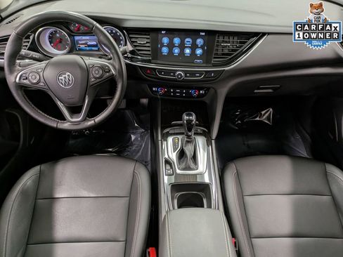 Used 2018 Buick Regal Essence w/ Driver Confidence Package #1 FWD image 24