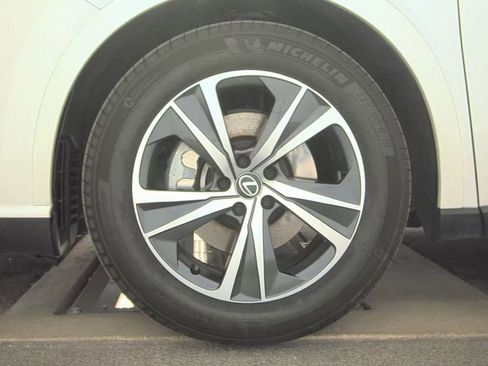 Used 2023 Lexus RX 350 Premium w/ Accessory Package (Z1) image 10