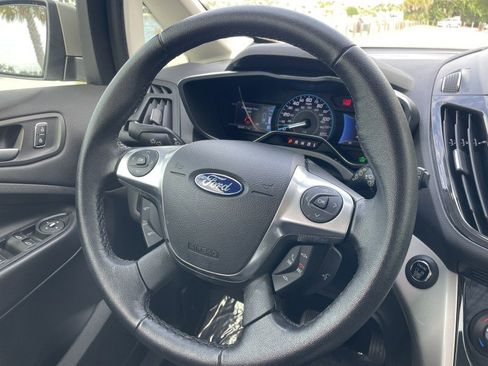 Used 2015 Ford C-MAX Energi SEL w/ Equipment Group 302A FWD image 15