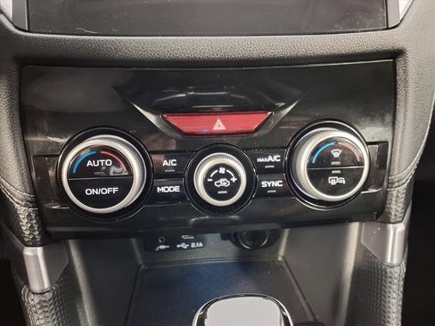 Used 2023 Subaru Forester Limited image 15