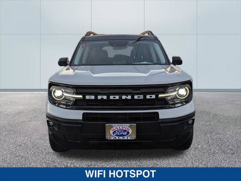 Certified 2023 Ford Bronco Sport Outer Banks w/ Tech Package image 8