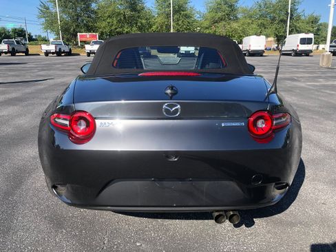 Used 2024 MAZDA MX-5 Miata Grand Touring image 4