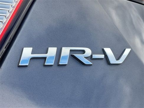Used 2022 Honda HR-V LX image 29