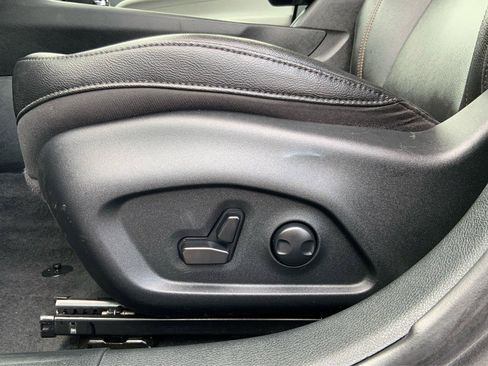 Used 2024 Jeep Compass Limited AWD/4WD image 19