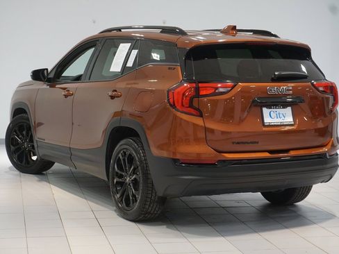 Used 2019 GMC Terrain SLT w/ Preferred Package image 8