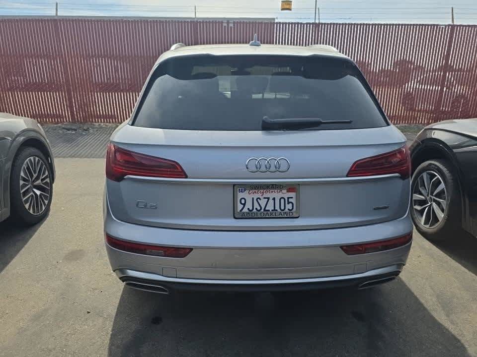 Used 2023 Audi Q5 2.0T Premium Plus w/ Premium Plus Package AWD/4WD image 6