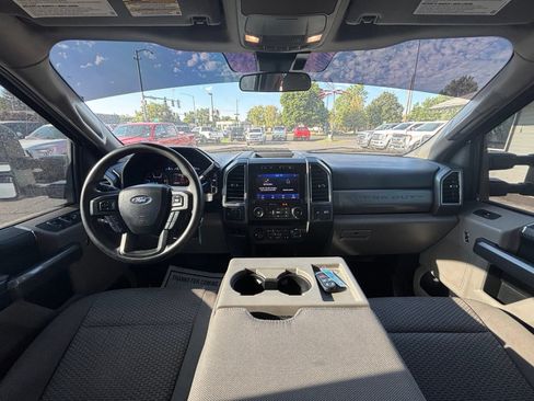 Used 2021 Ford F250 XLT w/ FX4 Off-Road Package AWD/4WD image 18