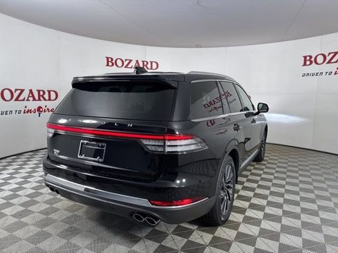 New 2026 Lincoln Aviator 2WD image 7