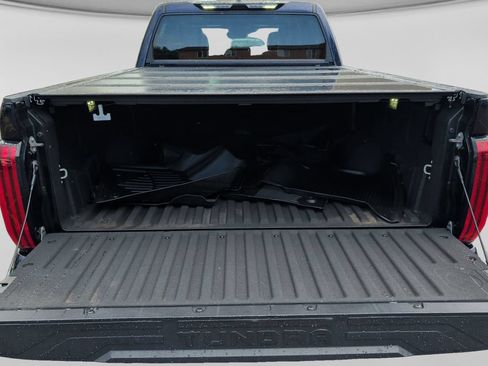 Used 2022 Toyota Tundra Limited w/ Power Package AWD/4WD image 38