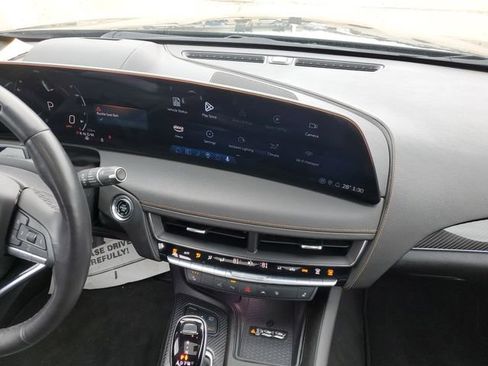 Certified 2025 Cadillac CT5 Sport image 28