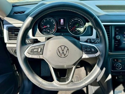 Used 2021 Volkswagen Atlas SE image 31
