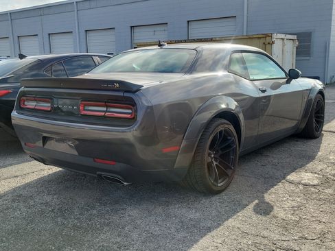 Used 2021 Dodge Challenger R/T Scat Pack RWD image 6