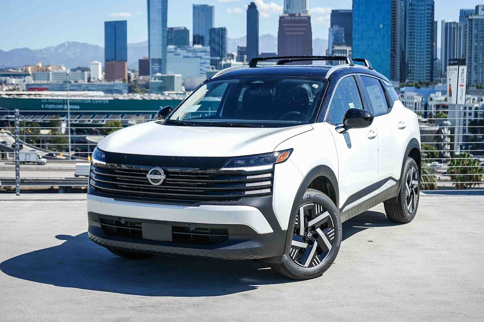 New 2027 Nissan Kicks SV FWD image 1