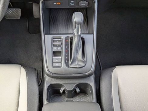Used 2025 Honda CR-V LX image 19