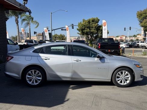 Used 2020 Chevrolet Malibu LT FWD image 20